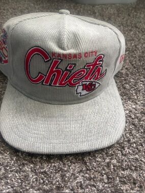 Urban New Era Kansas City Chiefs Light Gray Corduroy SnapBack hat